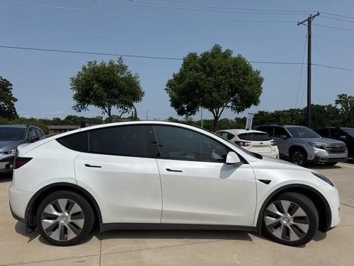 2020 Tesla Model Y Long Range