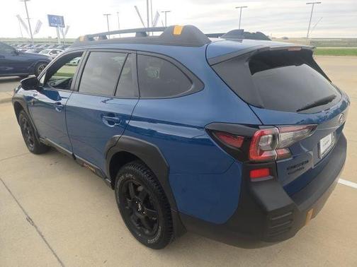 Geyser Blue 2025 Subaru Outback Wilderness