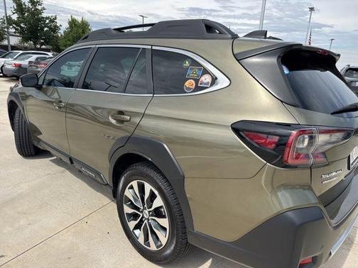 Autumn Green Metallic 2024 Subaru Outback Limited
