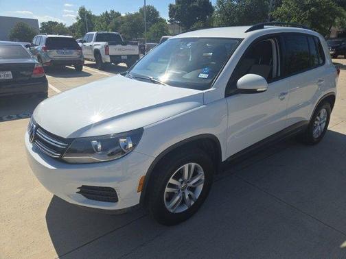 2016 Volkswagen Tiguan S