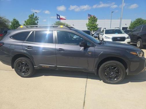 Magnetite Gray Metallic 2024 Subaru Outback Wilderness
