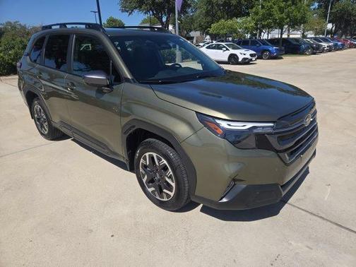 Autumn Green Metallic 2026 Subaru Forester Premium