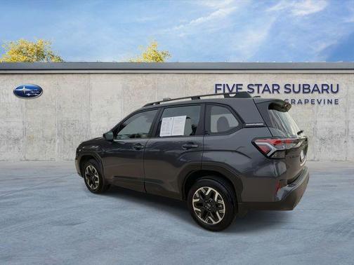 2025 Subaru Forester 