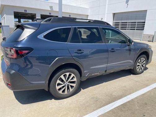 Cosmic Blue Pearl 2024 Subaru Outback Premium