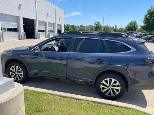Cosmic Blue Pearl 2024 Subaru Outback Premium