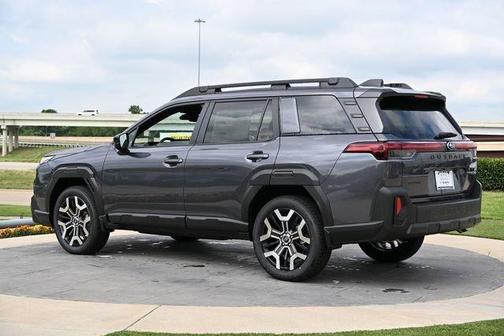 Magnetite Gray Metallic 2026 Subaru Outback Touring XT