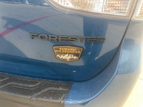 Geyser Blue 2022 Subaru Forester Wilderness