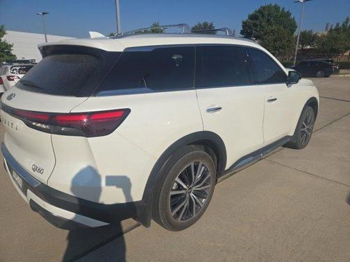 2023 INFINITI QX60 SENSORY