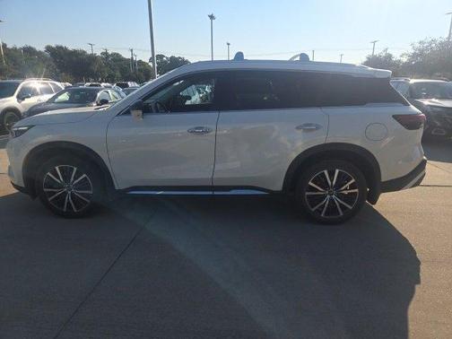 2023 INFINITI QX60 SENSORY