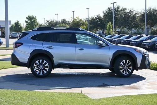 2025 Subaru Outback Touring