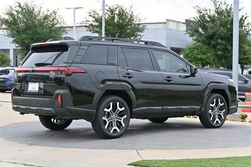 Crystal Black Silica 2026 Subaru Outback Touring XT