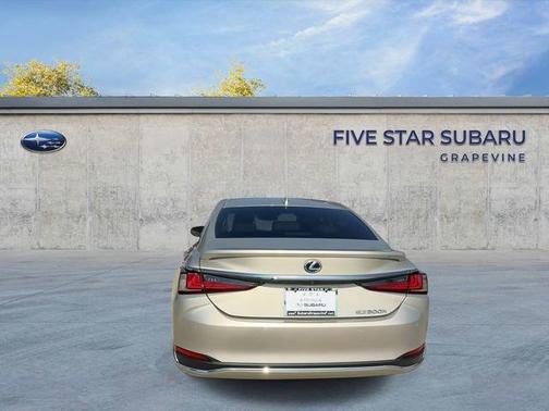 2021 Lexus ES 300h ES 300h