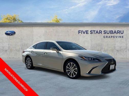 2021 Lexus ES 300h 