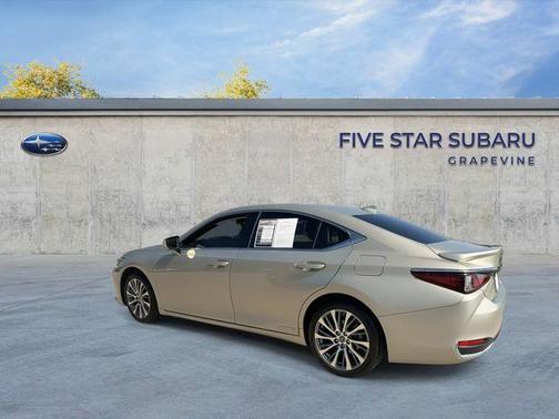 2021 Lexus ES 300h ES 300h