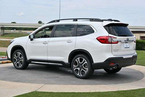 Crystal White Pearl 2026 Subaru Ascent Touring
