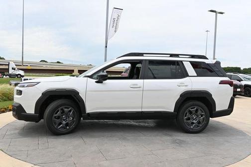 Crystal White Pearl 2026 Subaru Outback Premium