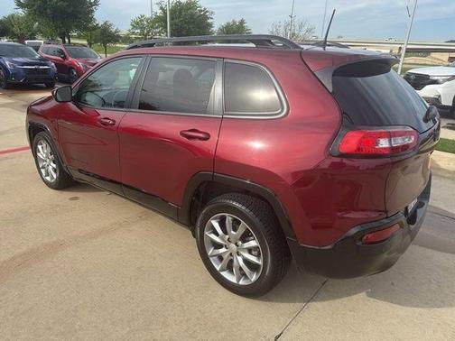 Velvet Red Pearlcoat 2018 Jeep Cherokee Latitude