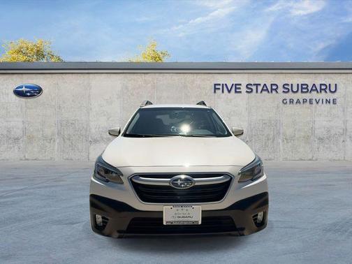 Crystal White Pearl 2020 Subaru Outback Premium