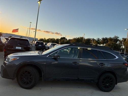 2022 Subaru Outback Limited XT