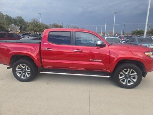 2017 Toyota Tacoma Limited