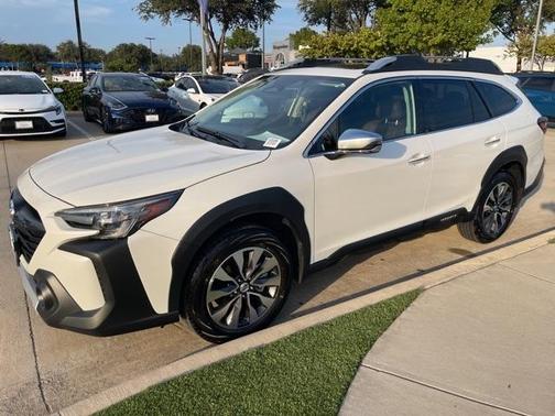2025 Subaru Outback Touring XT