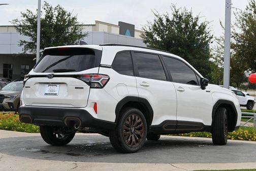 2025 Subaru Forester Hybrid Sport