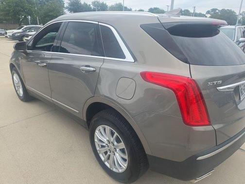 Bronze Dune Metallic 2019 Cadillac XT5 Base