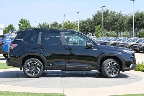 2025 Subaru Forester Hybrid Premium