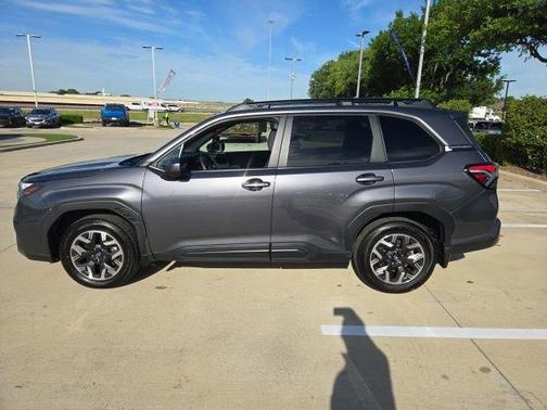 Magnetite Gray Metallic 2026 Subaru Forester Premium
