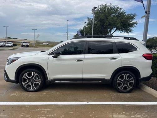 Crystal White Pearl 2025 Subaru Ascent Touring