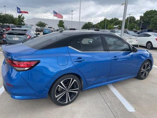 2022 Nissan Sentra SR