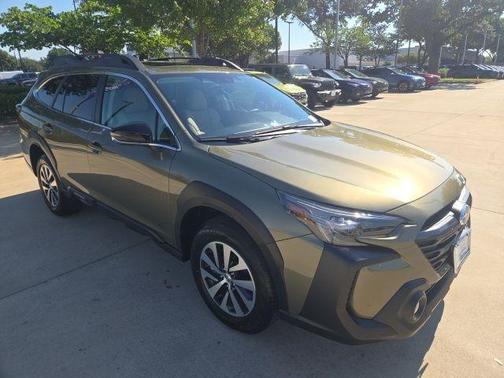 Autumn Green Metallic 2025 Subaru Outback Premium