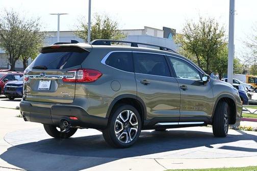 Autumn Green Metallic 2026 Subaru Ascent Limited