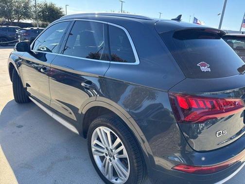 2018 Audi Q5 2.0T Premium Plus