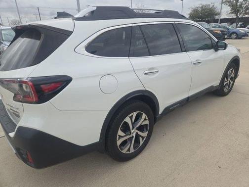 2020 Subaru Outback Touring