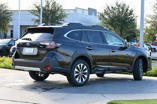 2025 Subaru Outback Touring