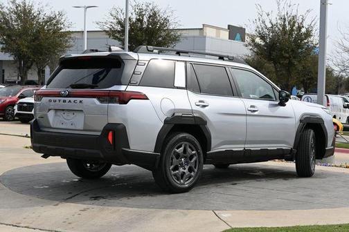 Ice Silver Metallic 2026 Subaru Outback Premium