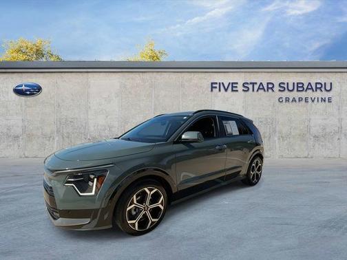 Green 2023 Kia Niro SX Touring