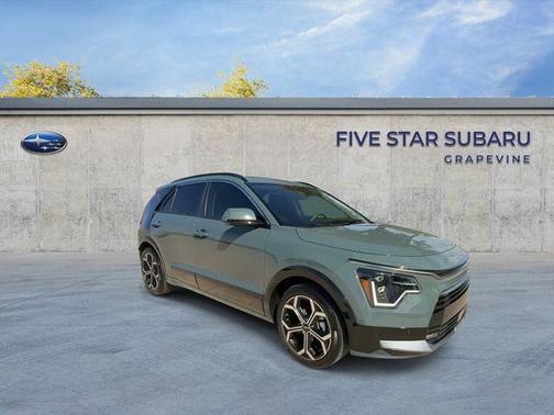 Green 2023 Kia Niro SX Touring