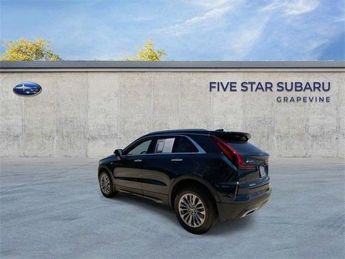 2025 Cadillac XT4 Premium Luxury