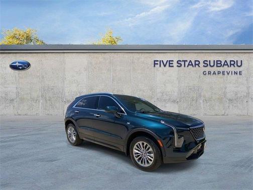 2025 Cadillac XT4 Premium Luxury