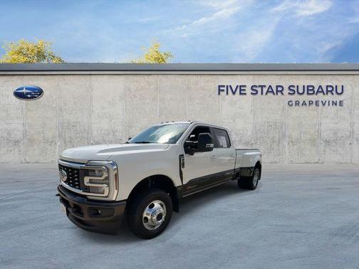 Star White 2025 Ford F-350 King Ranch