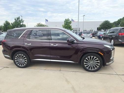 Burgundy 2024 Hyundai PALISADE Calligraphy