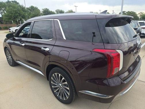 Burgundy 2024 Hyundai PALISADE Calligraphy