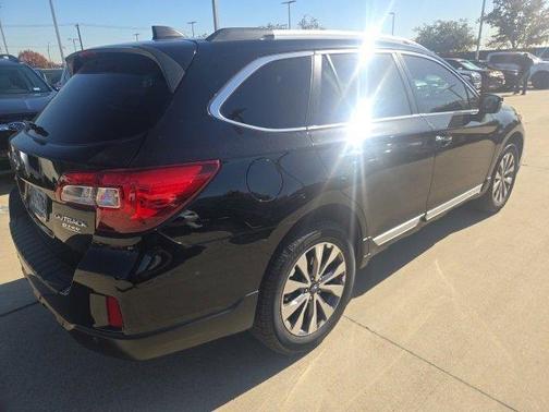 2017 Subaru Outback 2.5i Touring