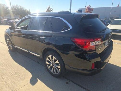 2017 Subaru Outback 2.5i Touring