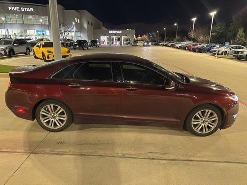 2015 Lincoln MKZ Base