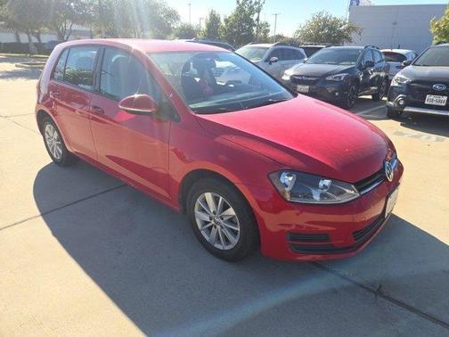 2016 Volkswagen Golf TSI S 4-Door