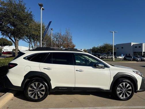 2025 Subaru Outback Touring