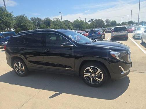 Ebony Twilight Metallic 2021 GMC Terrain SLT